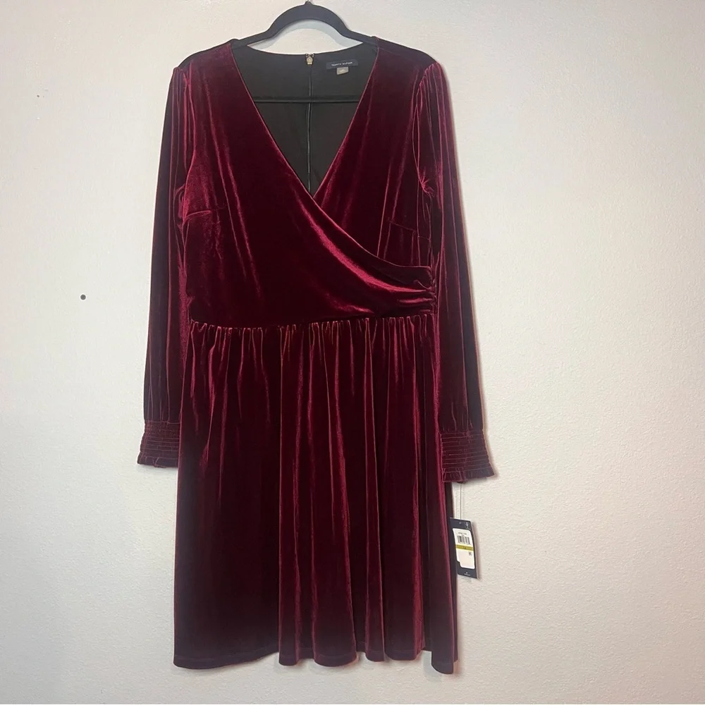 Tommy Hilfiger Faux Wrap Mini Dress Burgundy Red Velvet Long Sleeve Size 14 NWT - Picture 5 of 13
